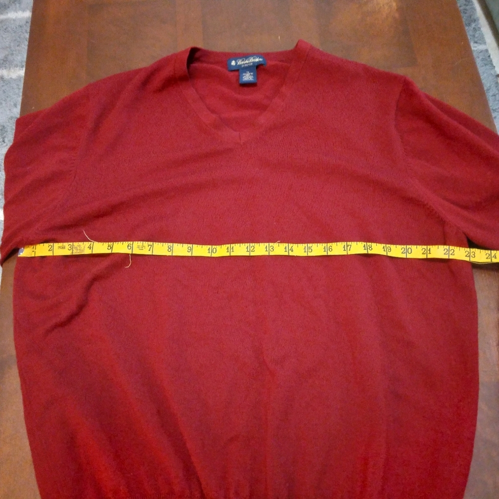 Brooks Brothers Size XL Merino Wool Stretch V-Neck Sweater Red - Picture 4 of 5